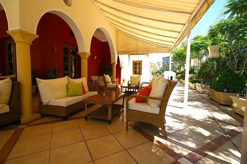 Curium Palace Hotel Limassol Zewnętrze zdjęcie