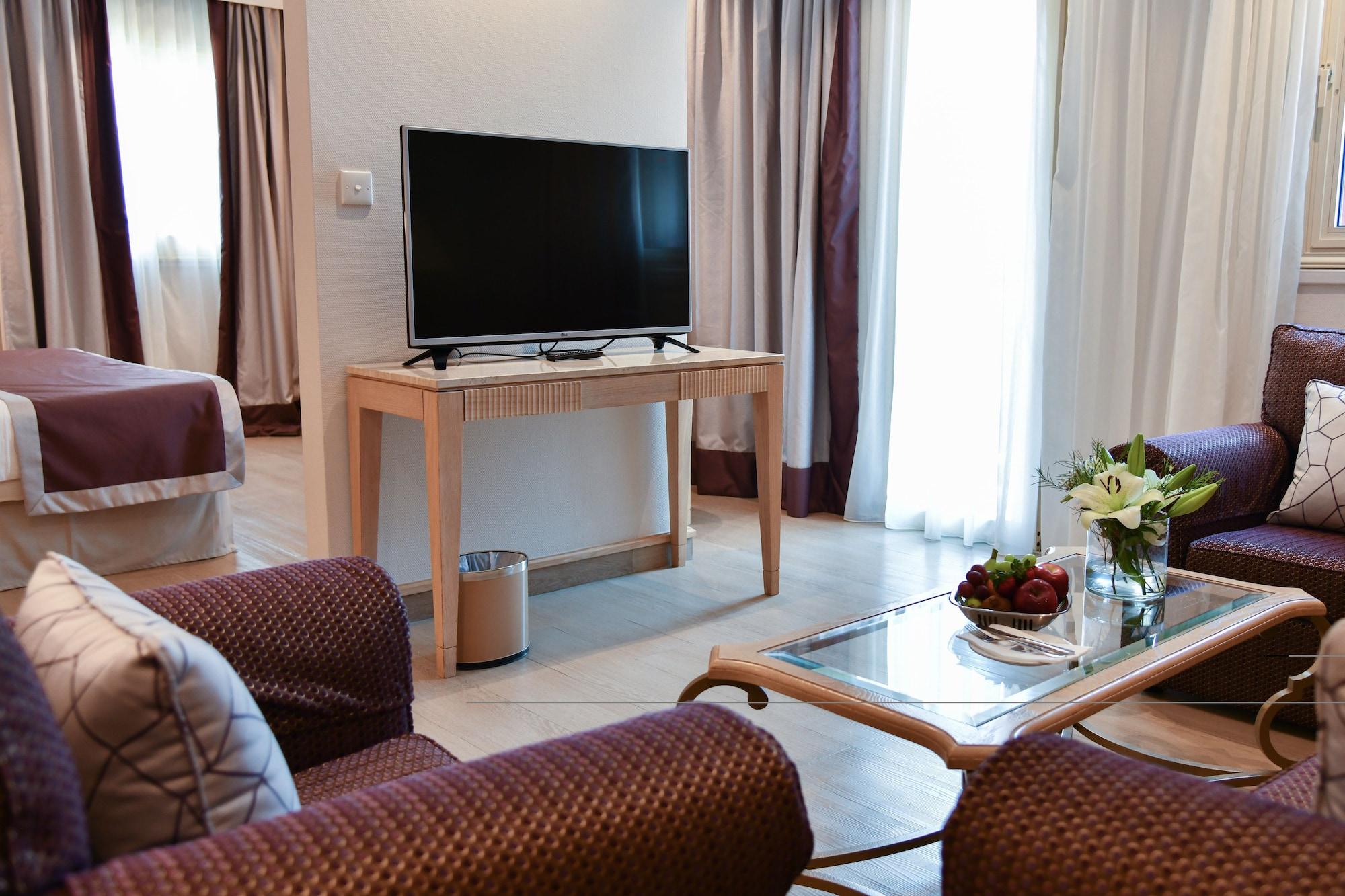 Curium Palace Hotel Limassol Zewnętrze zdjęcie