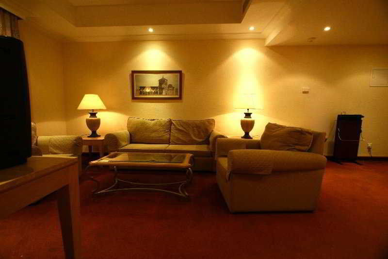 Curium Palace Hotel Limassol Zewnętrze zdjęcie