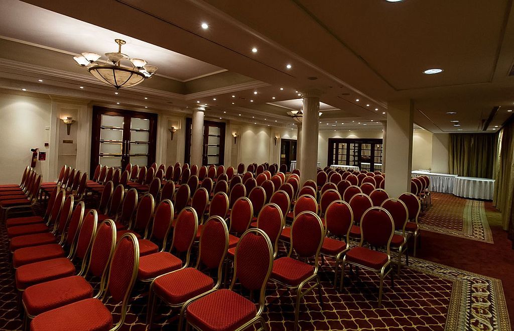 Curium Palace Hotel Limassol Zewnętrze zdjęcie